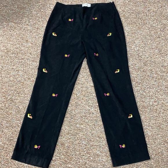 Bellepointe black velvet pants with shoes design.M - Picture 2 of 11